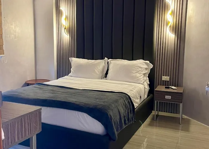 In Paranaque Pasay Spacious And Luxurious * مانيلا