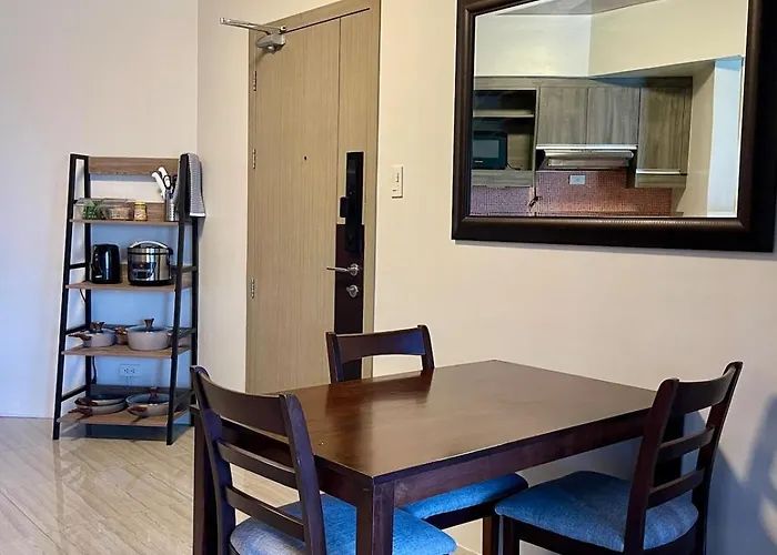 In Paranaque Pasay Spacious And Luxurious * مانيلا